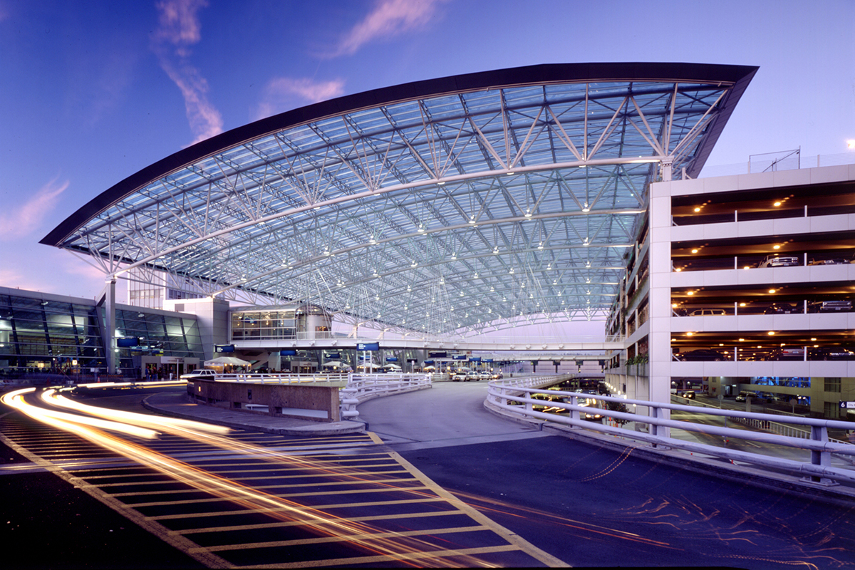 2018-01-09-frasca-portland-airport.jpg