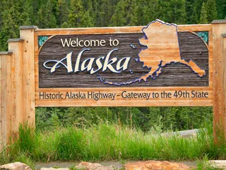 alaska-welcome-signs.jpg