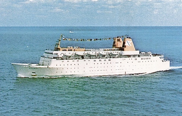 Cruise-Ship-The-M-S-Bolero-Portland-Maine-to 2.jpeg