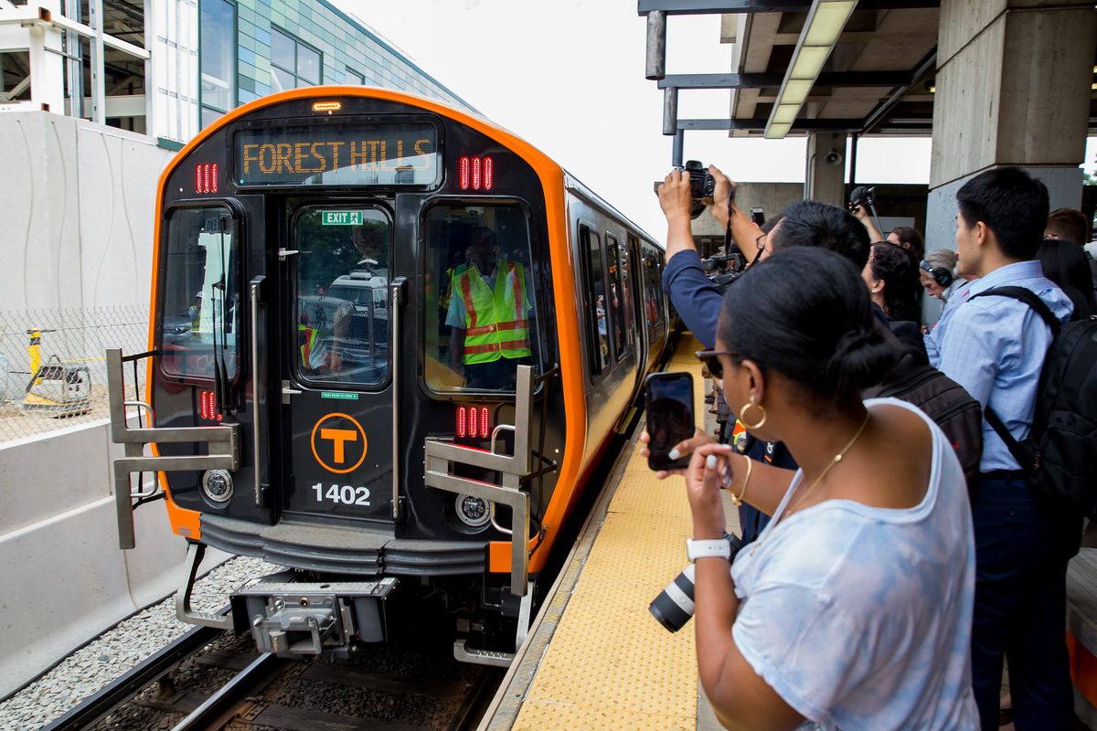New Orange Line train smiling for the cameras during inaugaration run!!!.jpg