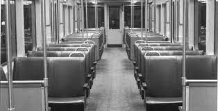 Seats on the 01500 cars on the Red Lines..jpg