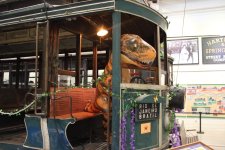 DINOTROLLEY028.JPG